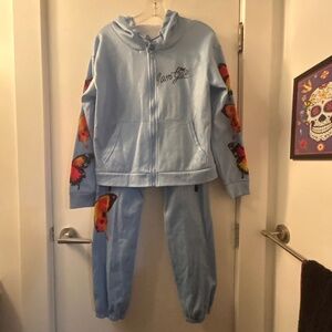 Track suit